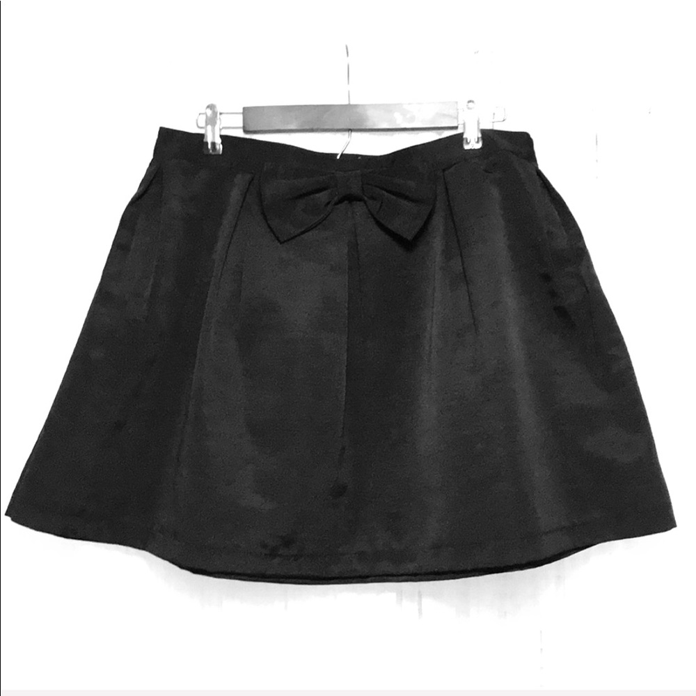 Bethany Mota Pleated Skirt Size XL